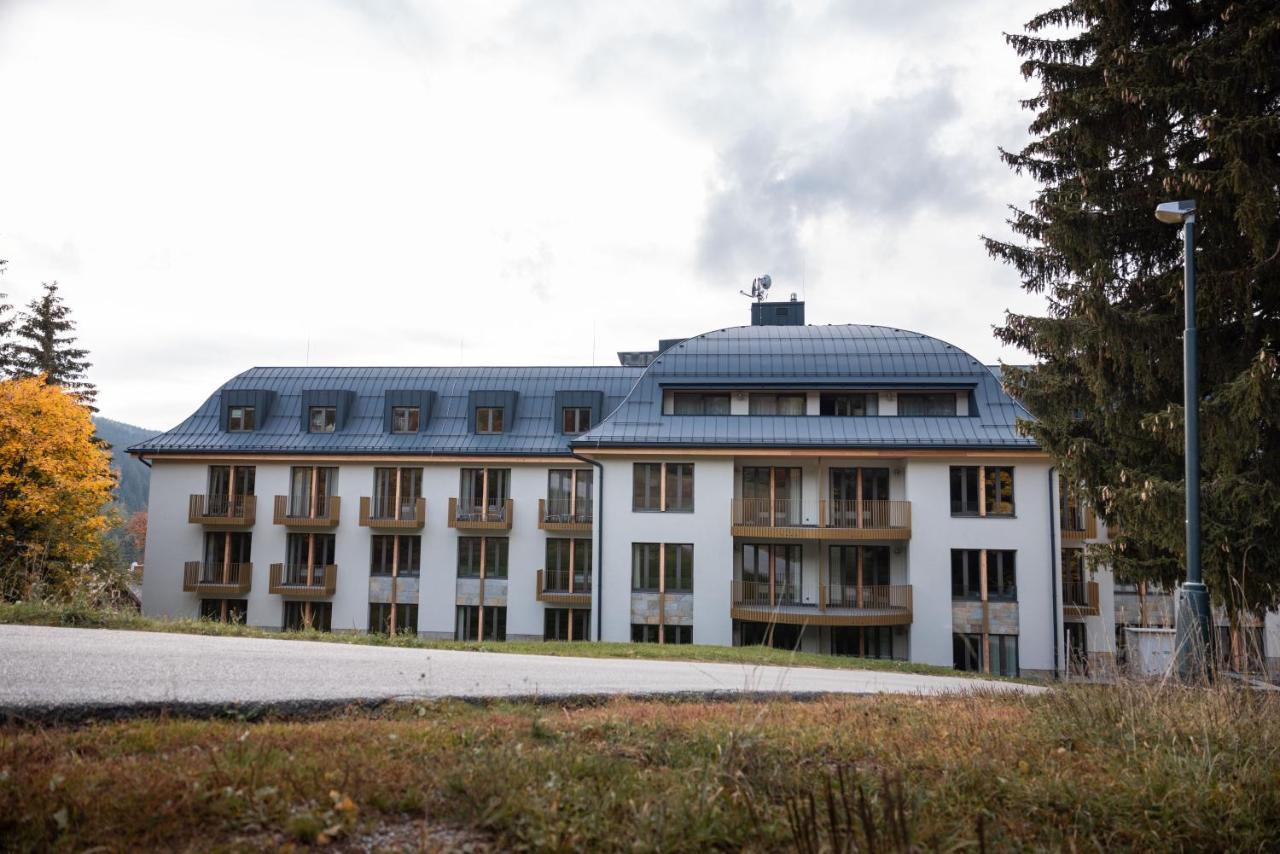 Kralovske Apartmany - Špindlerŭv Mlýn Ngoại thất bức ảnh